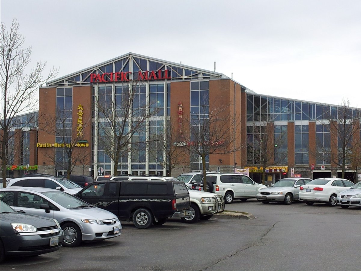 Pacific Mall03